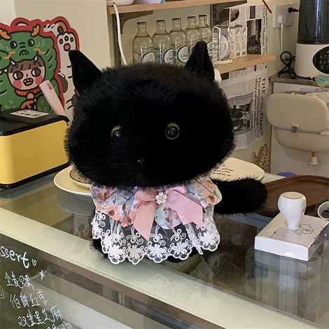爆款新品黑煤球猫咪公仔生日礼物柔软萌可爱仿真小黑猫毛绒玩具