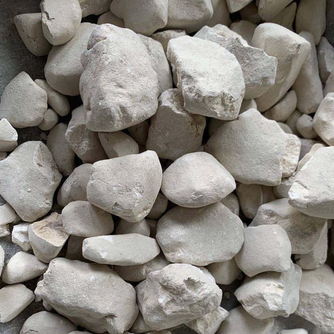 生石灰水处理生石灰块水泥混凝土应用生石灰粉高活性回转窑石灰块