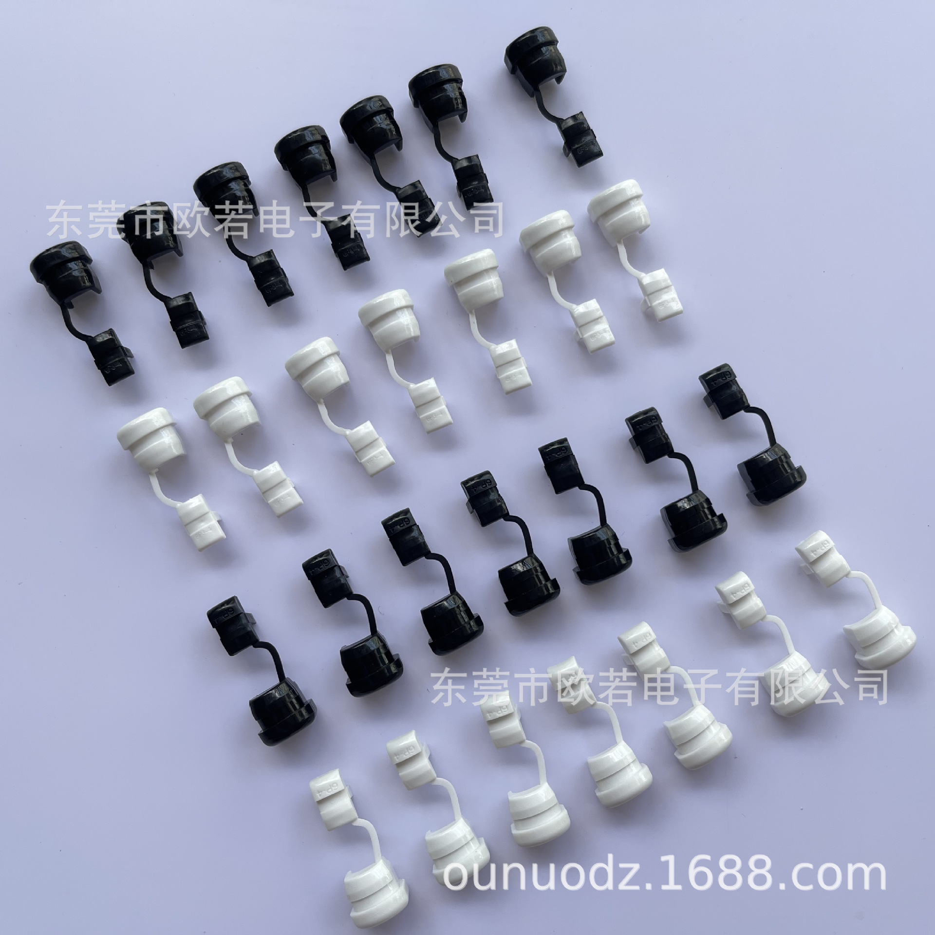 大量供应插线板专用黑色6P-4电源线扣线卡 （供货及时）