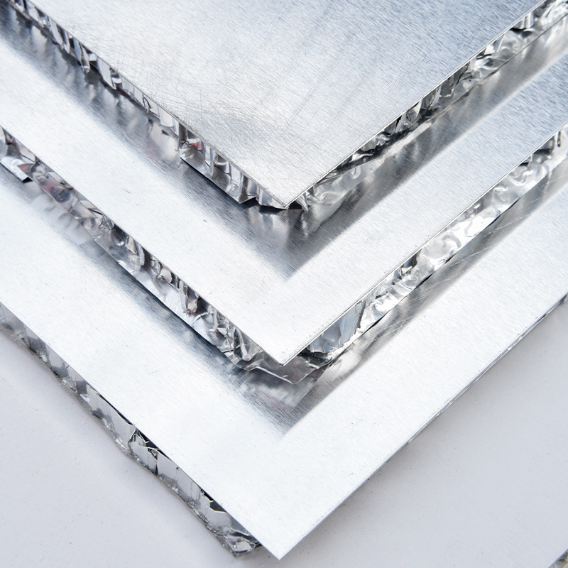 Panas de panal de aluminio grandes integradas techo de pared fabricantes al por mayor cocina baños oficina de techo de segunda clase