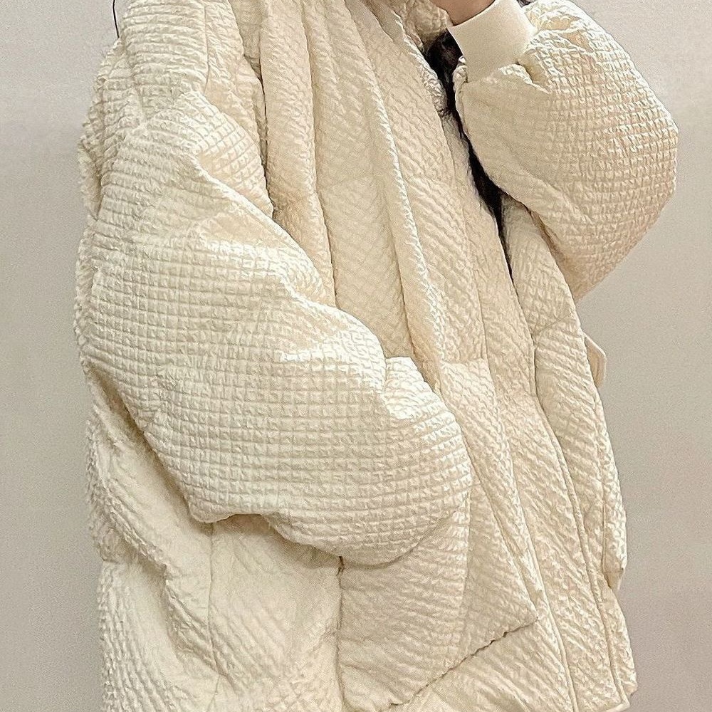 Extra-large women's cotton-padded jacket weighing 2 to 300 pounds, loose and versatile winter coat, thick bread jacket, cotton-padded jacket