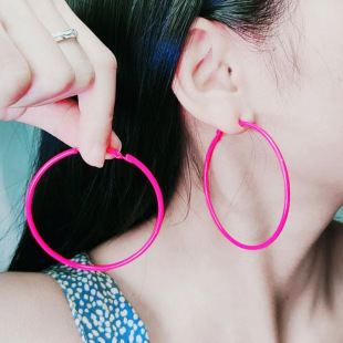 ���R�d����ႀ�Զ��h��Ȧ�r�к��s6CM��ɫȦȦ��ᔶ������Ʒ