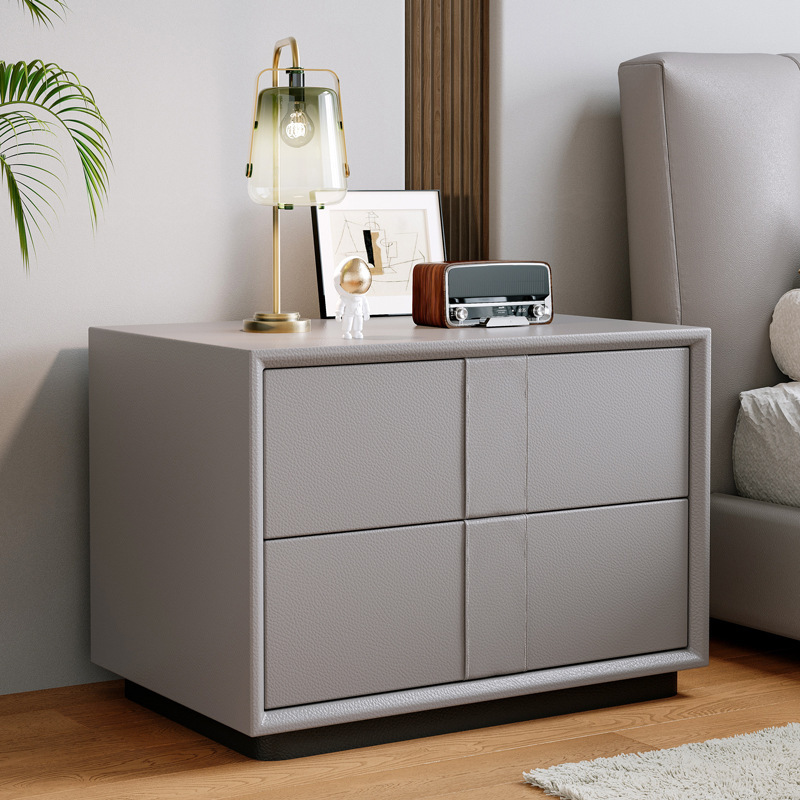 Mesita de noche simple y moderna 2024 nuevo estilo de lujo ligero, cama de cuero del dormitorio principal de alta gama, mesa de borde de cama, mesa de almacenamiento de borde de cama de celebridades de Internet