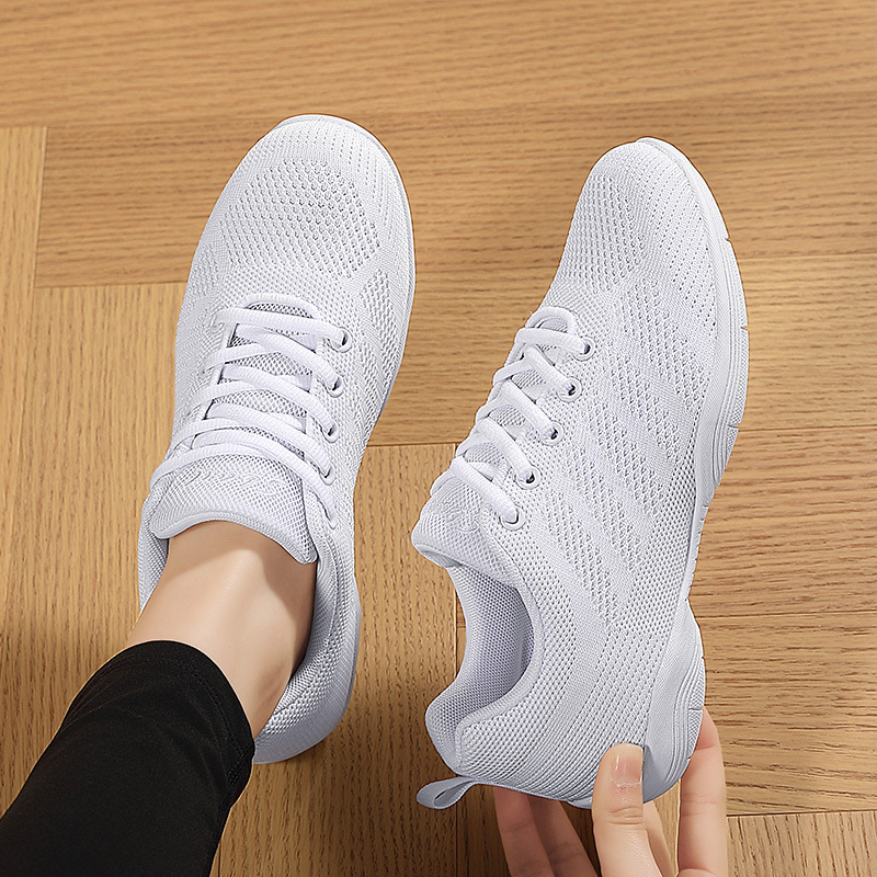 Competitive Bodybuilding Shoes Men's and Women's Soft Bottom Mesh Breathable Cheerleading Shoes Gymnastics Shoes Special for Team Competition Competitive Bodybuilding Shoes Men's and Women's Soft Bottom Mesh Breathable Cheerleading Shoes Gymnastics Shoes Special for Team Competition