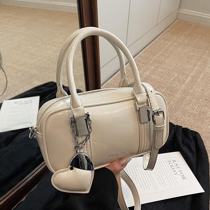 Bolso de mano de tendencia transfronteriza para mujer 2025 nuevo bolso de hombro de moda salvaje de alta calidad bolso de bolos de cercanías