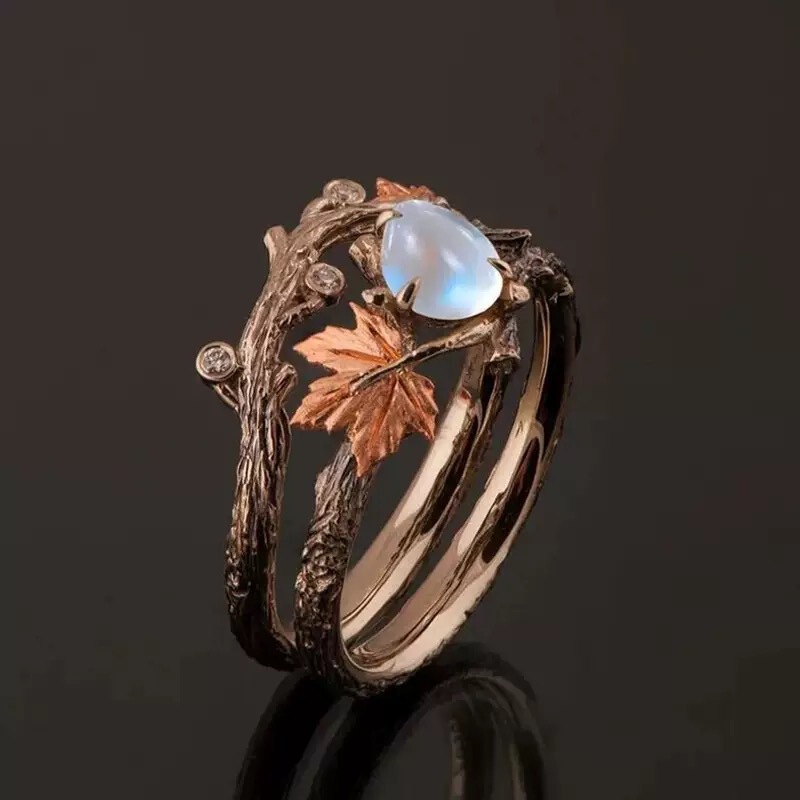 Cross-Border New Vintage Antique Gold Maple Leaf Ring, High-End Light Luxury Design, Anniversary Gift Ring for Women Cross-Border New Vintage Antique Gold Maple Leaf Ring, High-End Light Luxury Design, Anniversary Gift Ring for Women