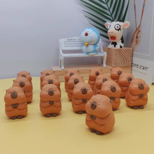 Деревянная фигурка капибары ручная резьба