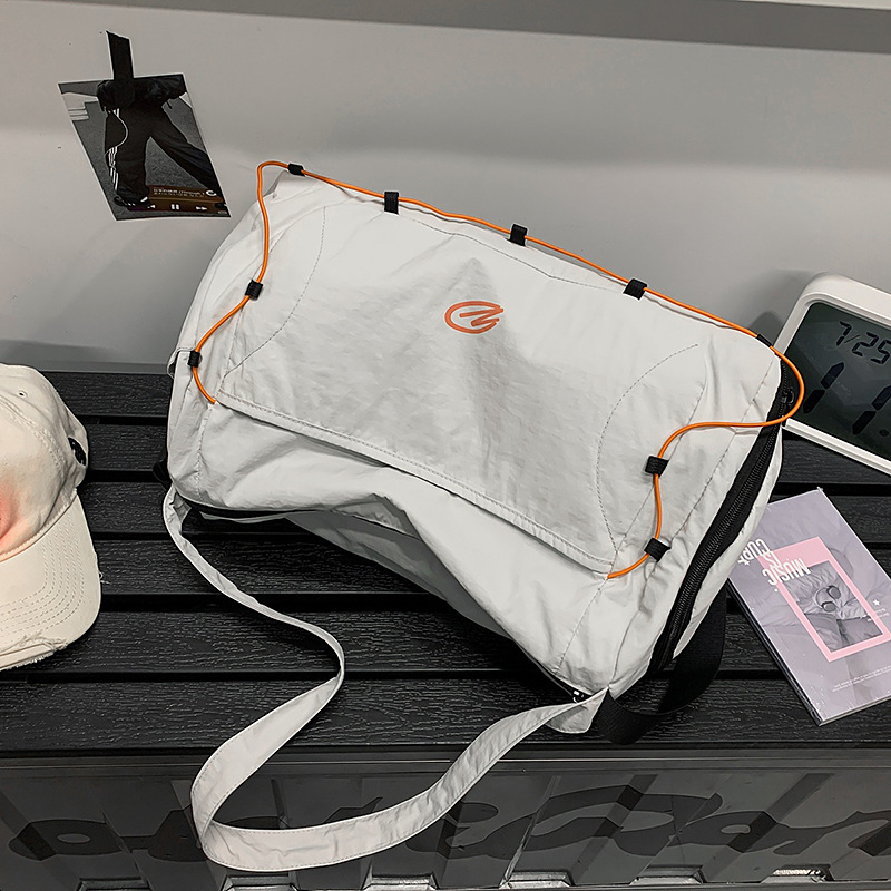 Bolsa de viaje de gran capacidad de verano 2025 nuevo viaje corto de acondicionamiento físico viaje de negocios bolsa de mano impermeable