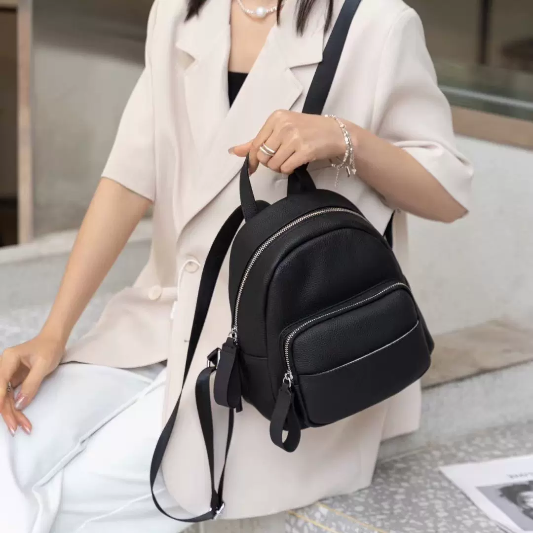 跨境头层牛皮双肩包女韩版简约时尚真皮小包旅游小巧百搭纯色背包