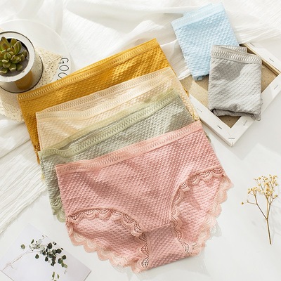 Women's underwear 2021 new pattern Middle-waisted Large Bacteriostasis girl solar system Lace ventilation Underwear Manufactor wholesale