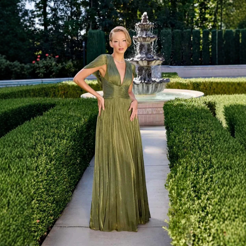 Cross-Border Independent Online Store Shiny Chiffon Deep V-Neck Backless Evening Dress Sleeveless High-Waisted Ruched Ball Gown