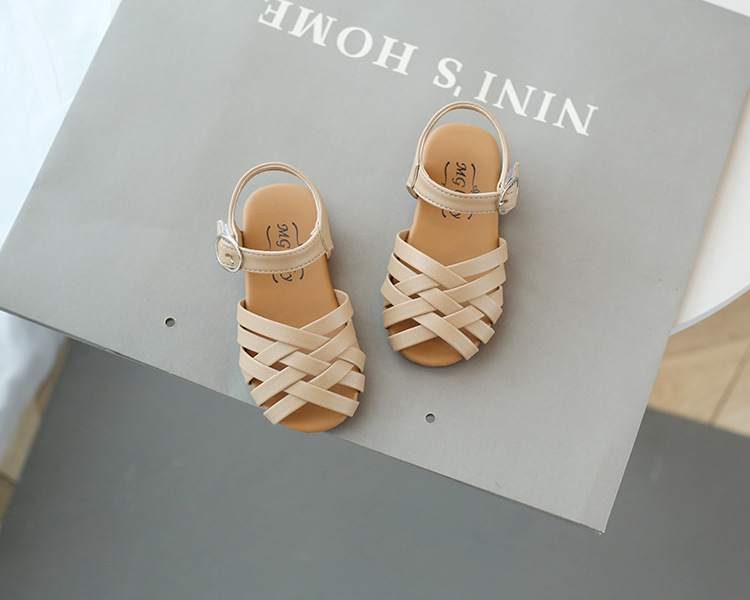 Baotou Sandals with Soft Sole Korean Hollow Small Leather Summer New Girl's Roman 2022 Children's Shoes_voghion.com