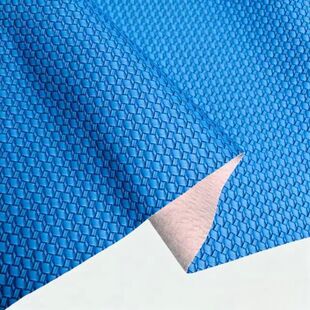 PVC�͹����w�����y����С�pɫ��ϯ�y·��1.0���Ƥ�ϣ��Ҿ� ����
