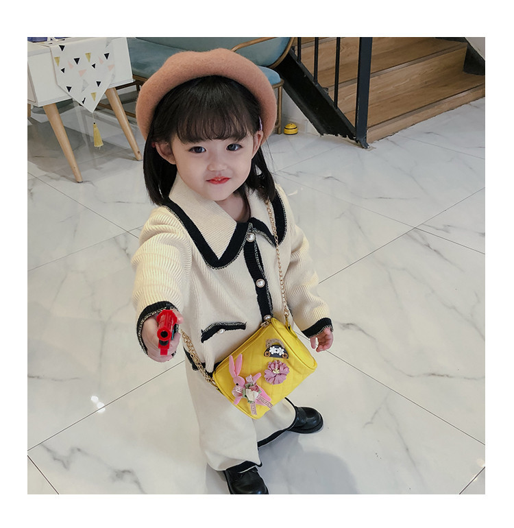 Fashion Rabbit Flower Decoration Children's Messenger Bag Wholesale Nihaojewelry display picture 13