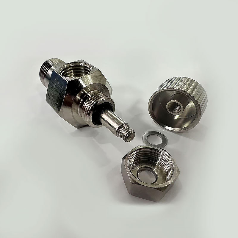 ��ͭ�������ͷ����¸�ѹ�����Ƶ��������ֹ������Ԫ��ͭ��ͷ