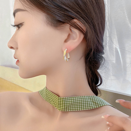 Arc gold-plated women's earrings, small fresh and simple s925 silver needle earrings, French retro