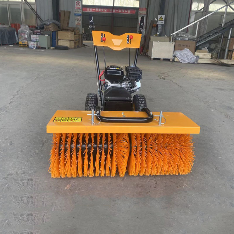 小区物业配备小型手推式扫雪机 6.5马力汽油道路除雪机 路面积雪