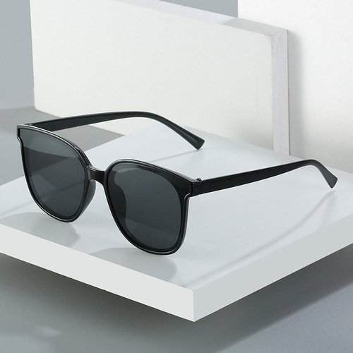  New Style Sunglasses for Men and Women Anti-UV Sunglasses HD Sunglasses Korean Version Wholesale