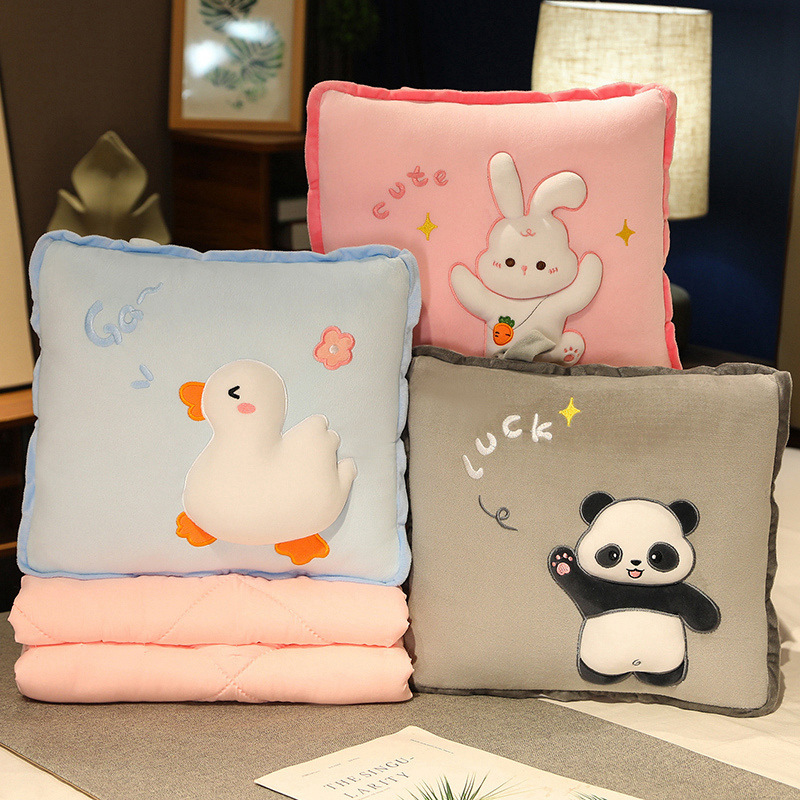 Panda almohada edredón de doble uso engrosada manta siesta Oficina conejo blanco almohada aire acondicionado plegable almohada de coche