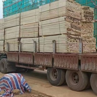 Square Wooden Strips 3m Long for Construction Sites, Without Bark, Straight and Not Easy to Break, Reusable