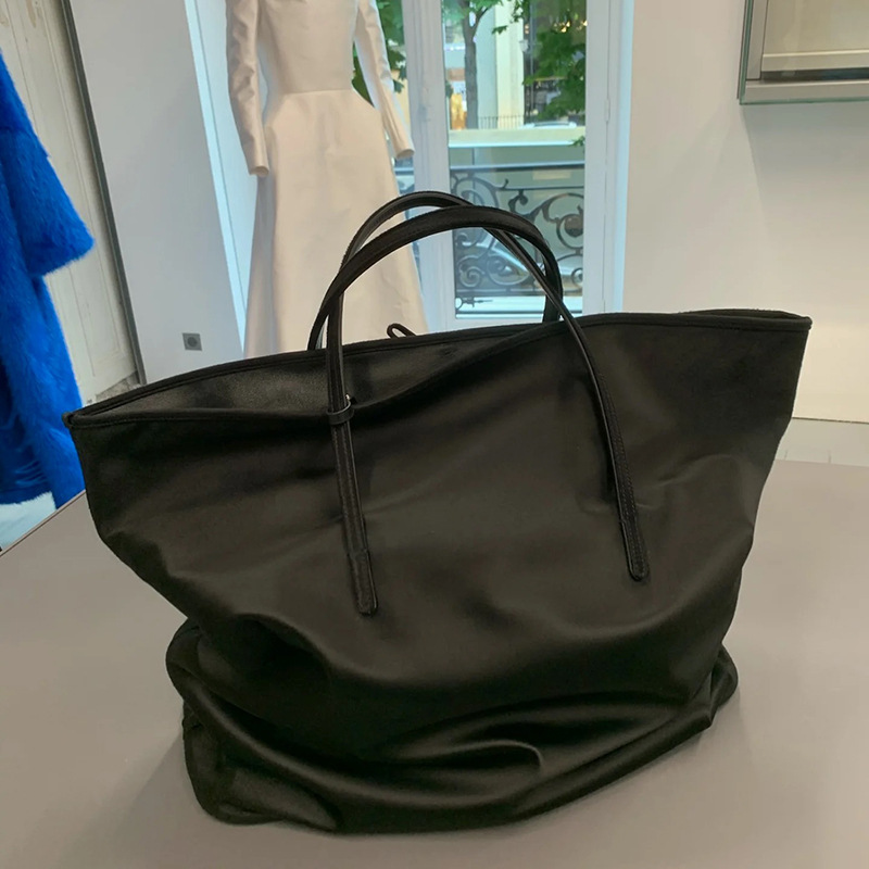 Ins2024 Autunno/Inverno Nuovo Casual Versati Grande Capacità Tote Borsa A Tracolla A Mano Colore Fluorescente Fashionab_voghion.com