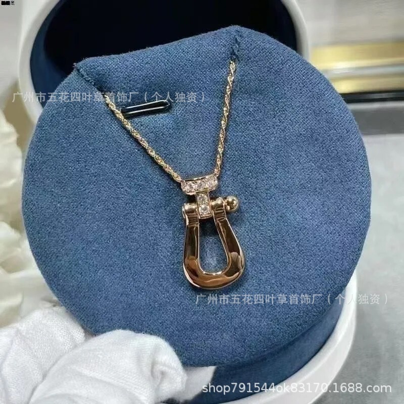 费家高版本925银CNC镶钻马蹄扣项链高端时尚横竖款迷你满天星项饰|undefined