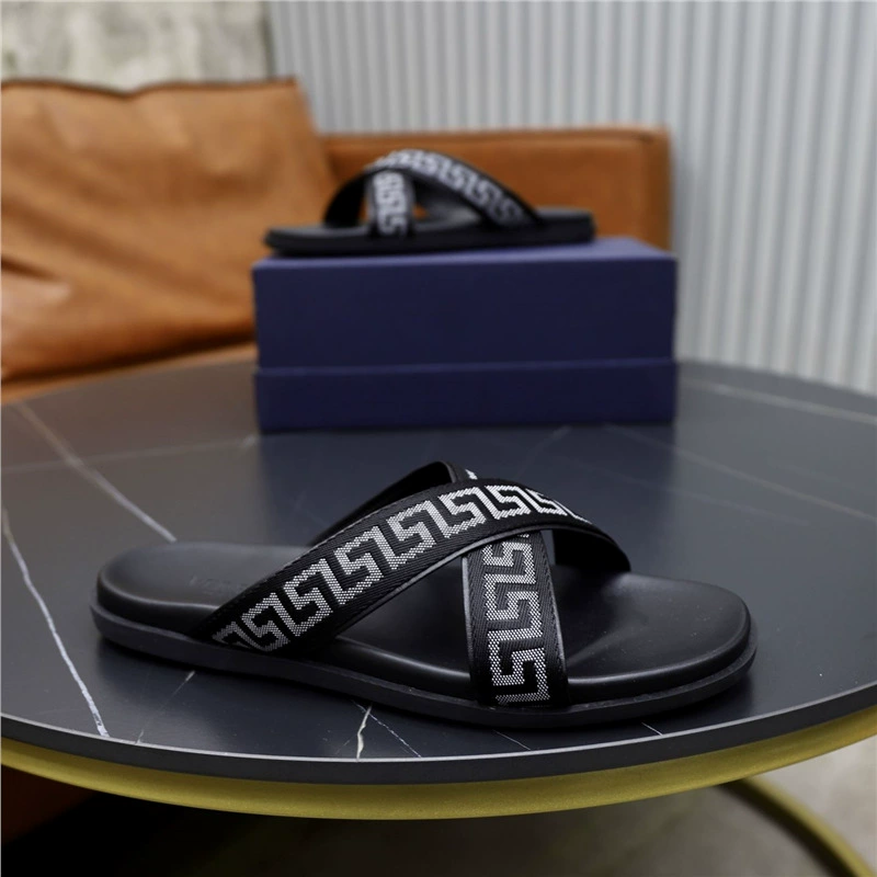 Новые модные летние сандалии без шнуровки в европейском стиле, модная нескользящая повседневная легкая роскошная мужская обувь для уличной одежды