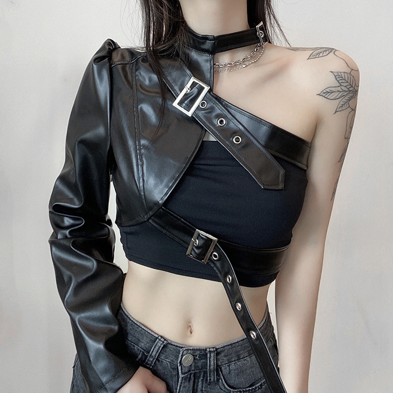 American Street Style Spicy Girl One-Shoulder Asymmetrical Heavy-Duty Adjustable Buckle Leather Top Biker Style Short Pu Leather Cape for Women