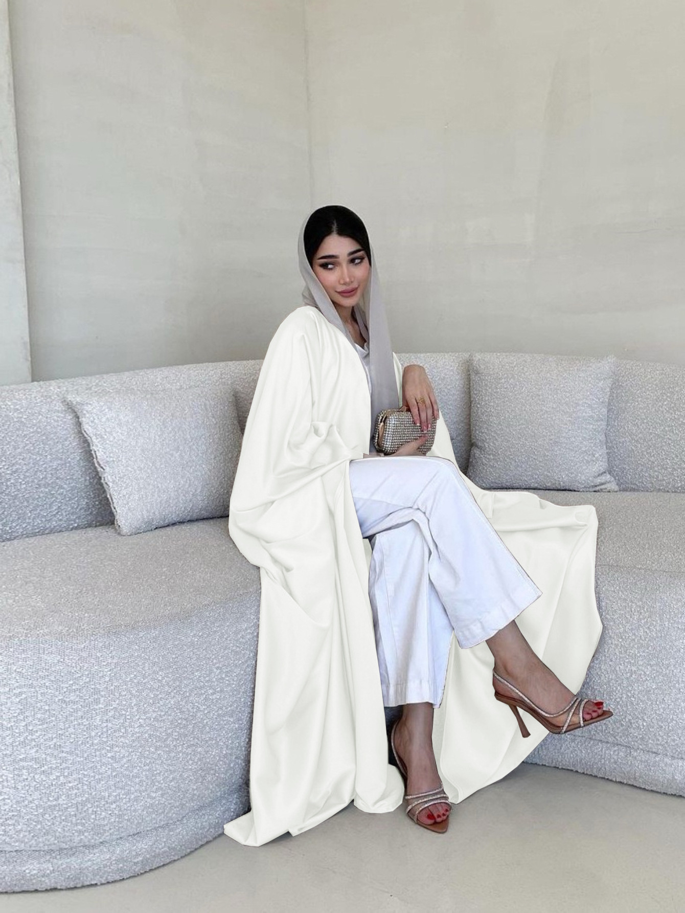 2026 Spring/Summer New Middle Eastern Style Robe Coat, Fashionable Elegant, Soft And Lightly Draped Batwing Sleeve_ecoleips.com