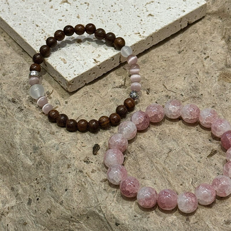 Lu Hua Slow New Chinese Style Sandalwood Strawberry Crystal Beaded Bracelet 2025 New National Style Hand Decoration Holiday Birthday Gift