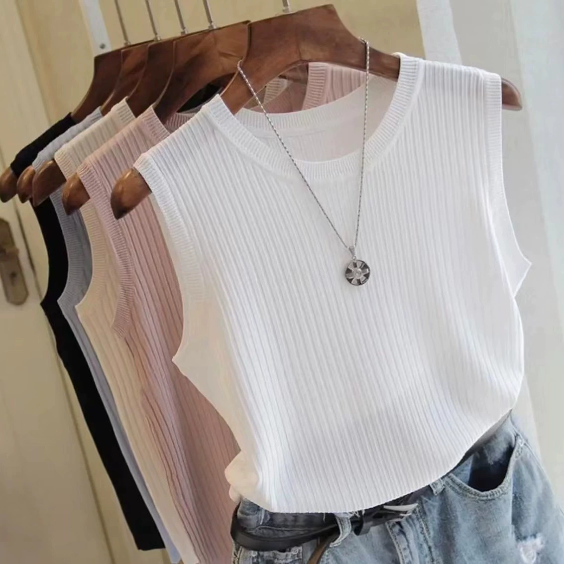 2024 Весна и лето новый жилет камзол с круглым вырезом нижняя верхняя одежда костюм внутренняя одежда универсальный тонкий для похудения