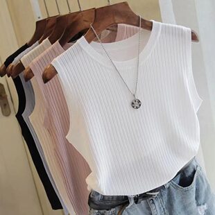 Summer tank top, T-shirt with a round collar, suit, lifting effect