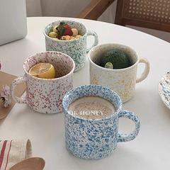 韓国ins風投墨陶磁器カップマグカップコーヒーカップ女子高颜値ネット赤墨点コップ牛乳カップ