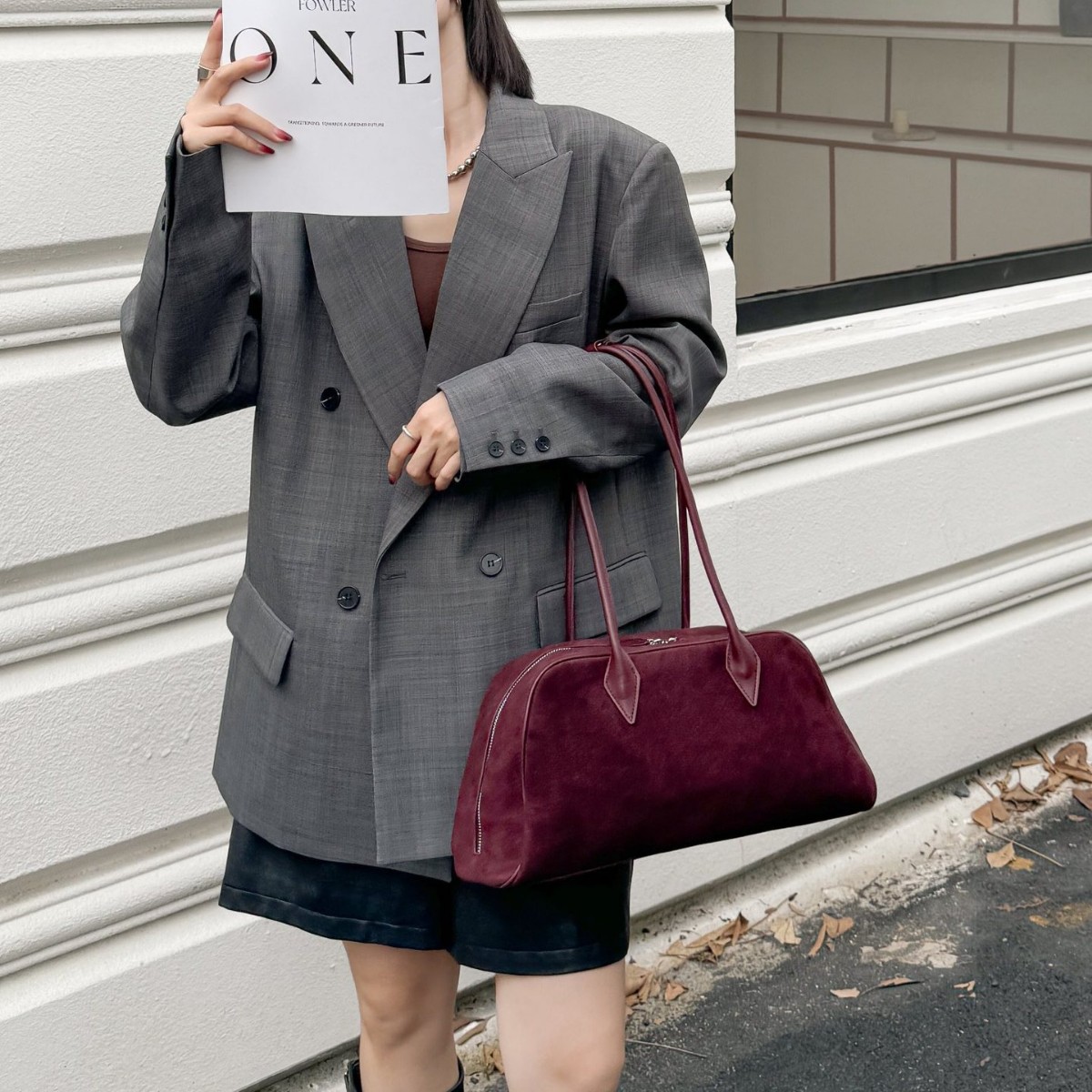 Niche Design French Vintage Matte Cowhide Tote Bag For Women 2024 New Arrival Large Capacity Shoulder Baguette Bag For Commuting - Thumbnail 3