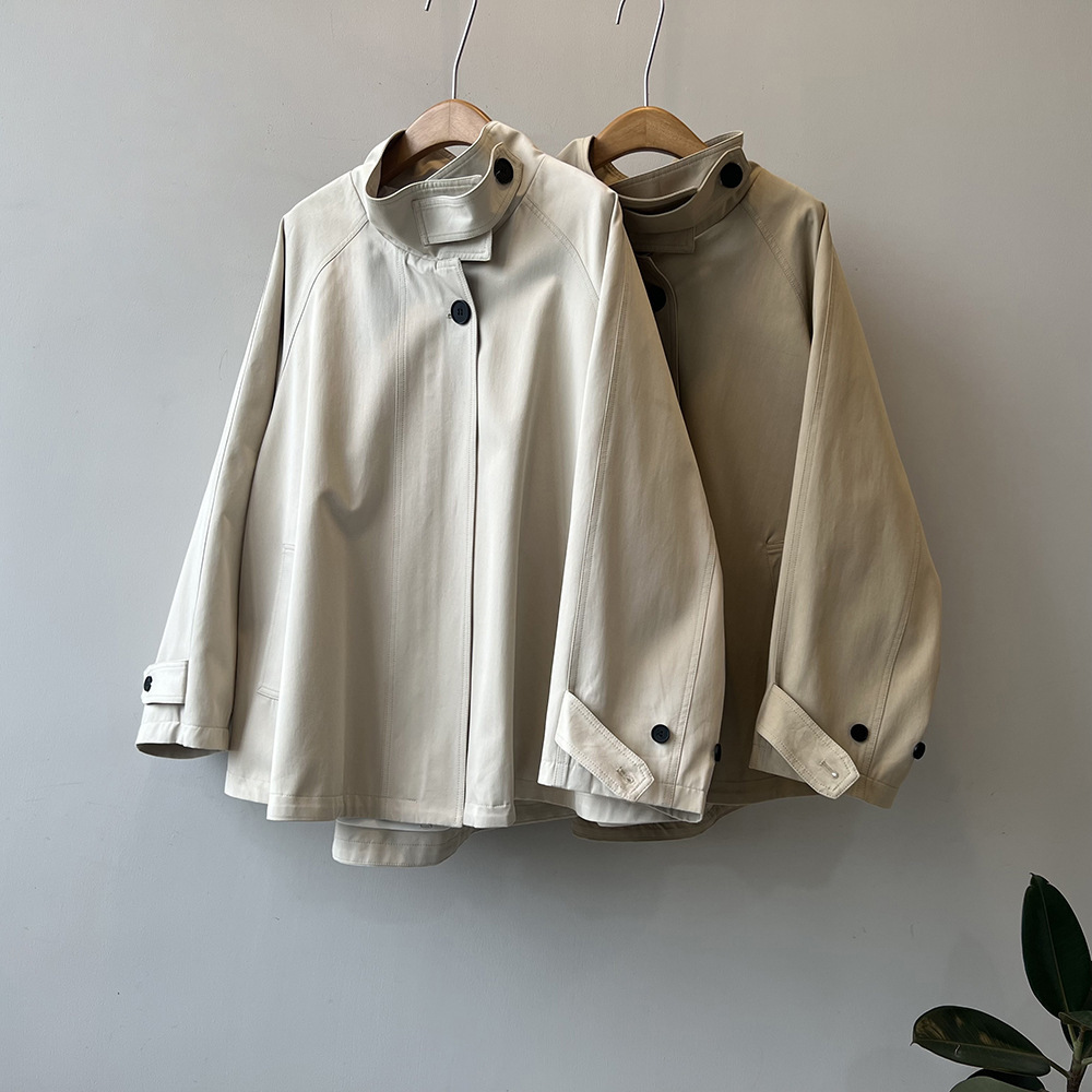 Real Photos from Foreign Trade~ Korean Style Trench Coat for Women, 2026 Spring New Model, High-End Niche Loose-Fitting Mid-Length Cape Coat