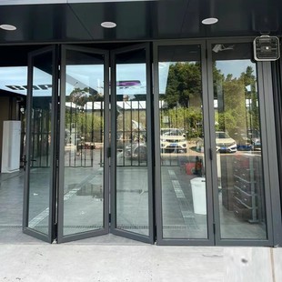 Explosive custom aluminum alloy broken bridge aluminum partition sliding folding door shop car wash outdoor villa open smoothly