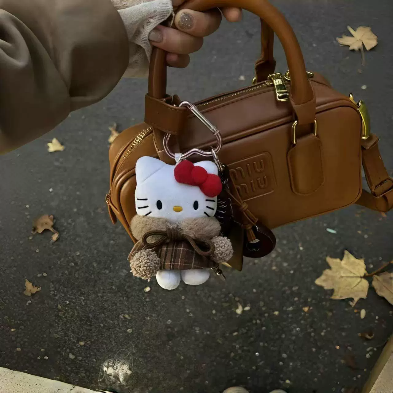 Плюшевый брелок (Sanrio) Hello Kitty, плюшевая кукла-талисман, размеры 10–16 см