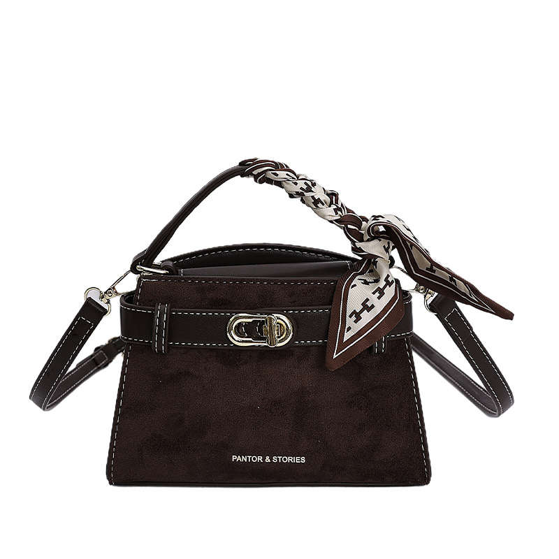Otoño y invierno nuevas bolsas retro coreana bolsas de mujer personalidad casual moda moda viaje bolsa de hombro universal