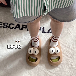 �ɐ۸�ִ��ەr�г����\���LŮ�ļ������Ь���e�⴩��ʺ�Л���Ь