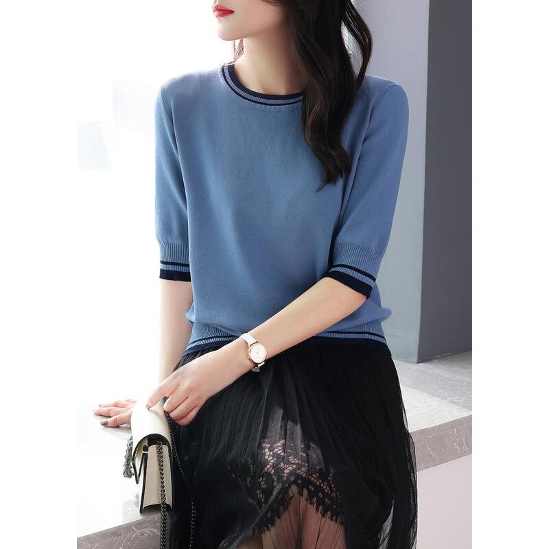 New Color-Blocked Ice Silk Knit Top for Women, Summer 2026, Intellectual Style, Waist-Cinching, Loose Fit, Low Round Neck, Half-Sleeve T-Shirt