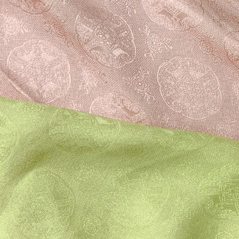 Fangda Silk 2024 nuevo producto de seda Ruyi brocado redondo de doble cara 16 mm 140 puertas FD6547