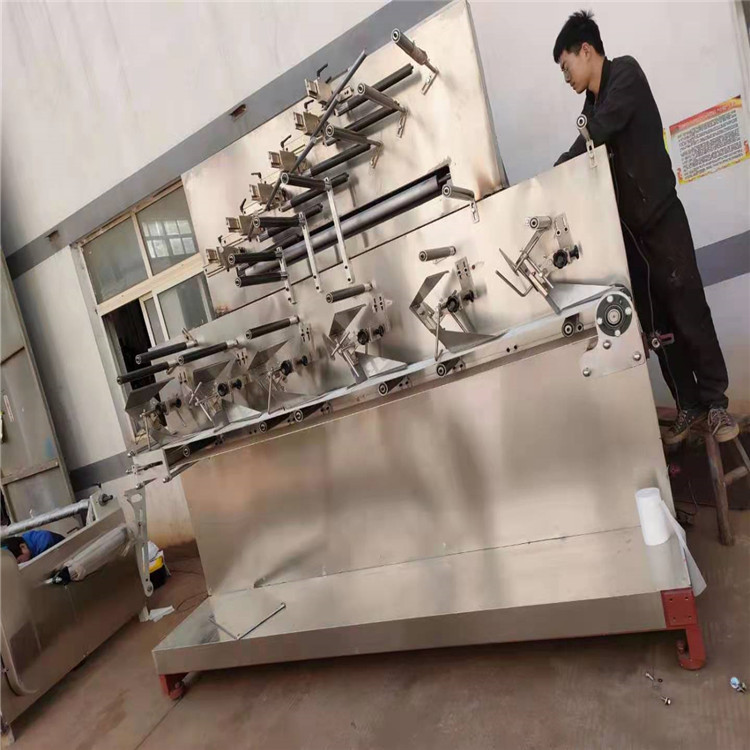 1全自动6道湿巾折叠机 无纺布一次性口卫生湿纸巾机器设备厂家