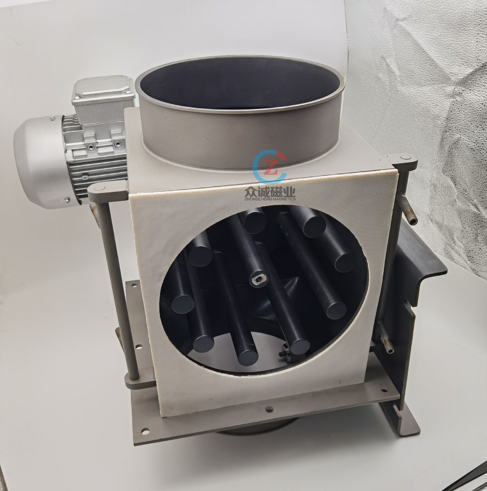 厂家现货喷特氟龙除铁器 电动旋转式除铁器 粘性粉料除铁器