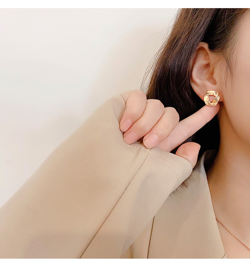 Simple Style Geometric Copper Ear Studs Plating No Inlaid Copper Earrings