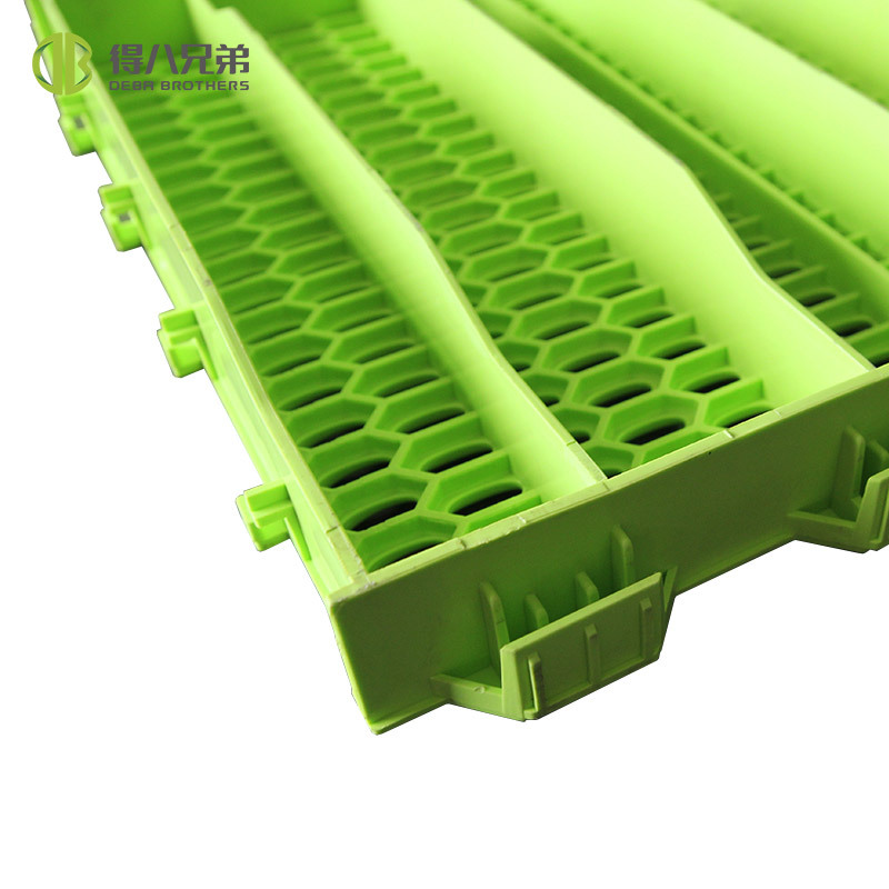 Granja de cerdos piso de plástico de gota de agua granja de ganado placa de fugas de estiércol gruesa fábrica de tendones dobles venta directa cerdas