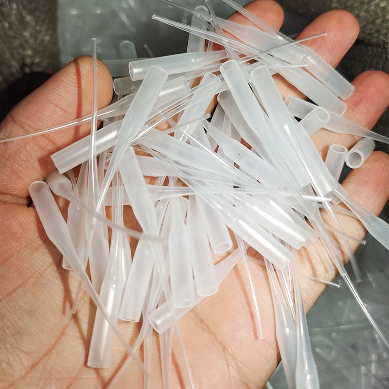 20개의 접착제 튜브