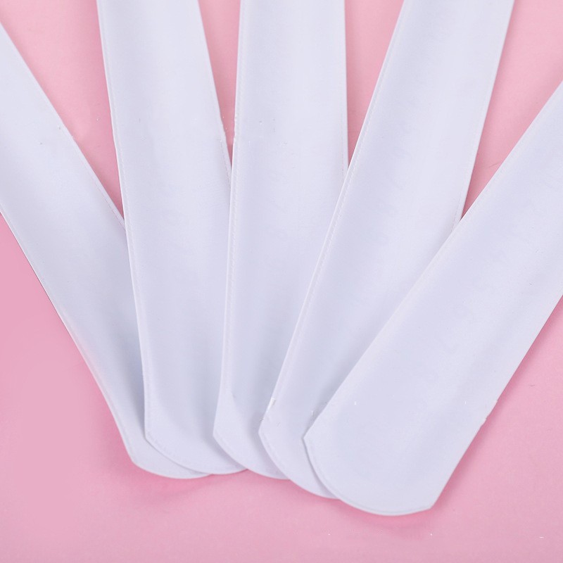 Los accesorios de pulsera de felpa de pizarra blanca de doble cara de bricolaje con graffiti