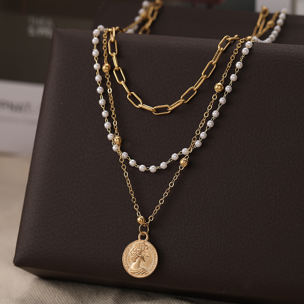 2022 New Creative Simple Women's Portrait Coin Chain Pearl Three-layer Necklace Wholesale display picture 2