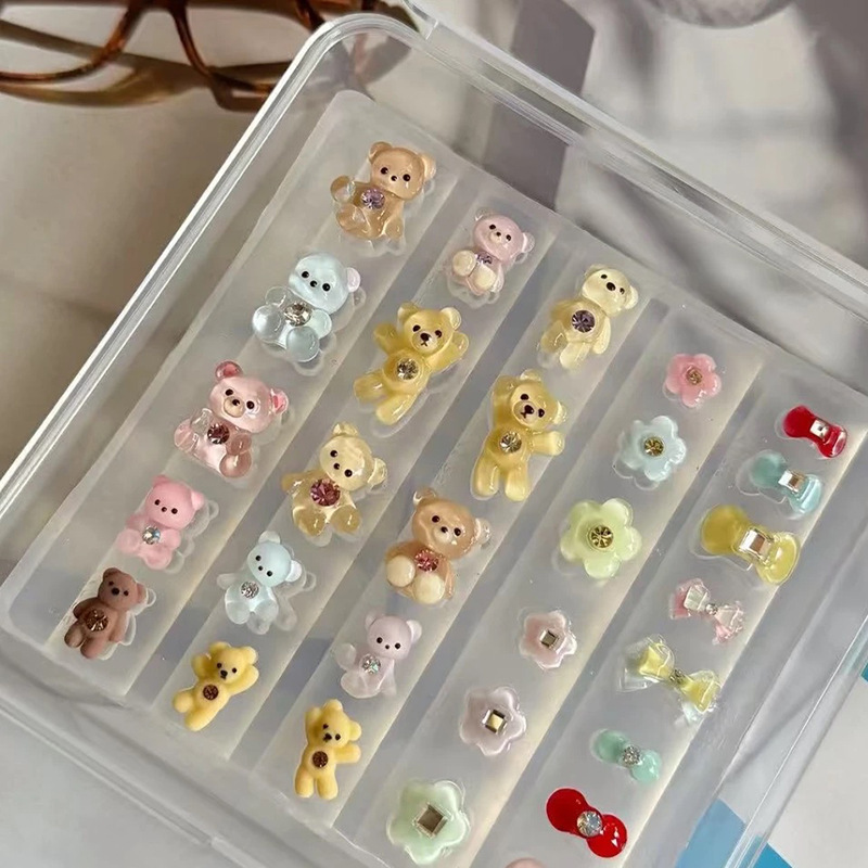 Cartoon Diamond-Hugging Bear Silicone Nail Art Mold, High-Transparency Cute Little Animal Creative DIY Nail Art Tool for Uv Gel Use