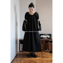 与她小众原创设计宽松复古纯色棉过膝中长款泡泡袖宽松衬衫连衣裙